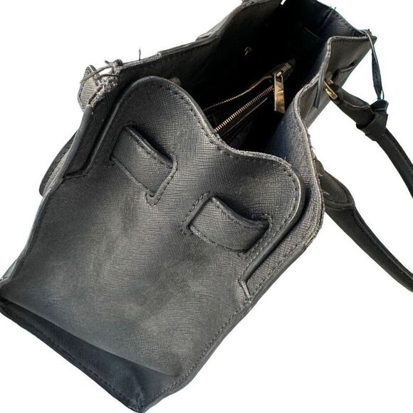 Michael Kors Black Dillon Saffiano Leather Gold EW Satchel Bag Purse - Picture 11 of 11